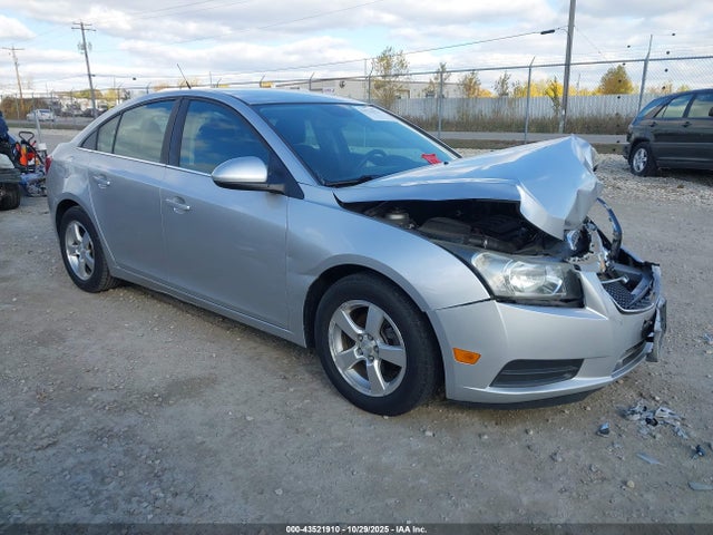 2013 CHEVROLET CRUZE 1G1PC5SB8D7161090