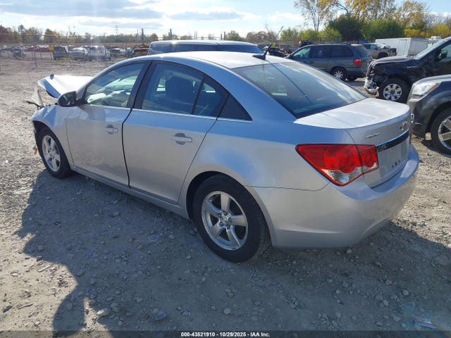 2013 CHEVROLET CRUZE 1G1PC5SB8D7161090 Photo 2