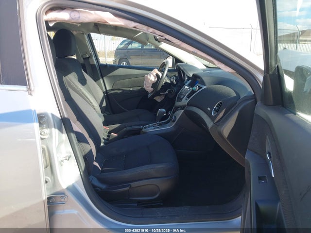 2013 CHEVROLET CRUZE 1G1PC5SB8D7161090 Photo 4