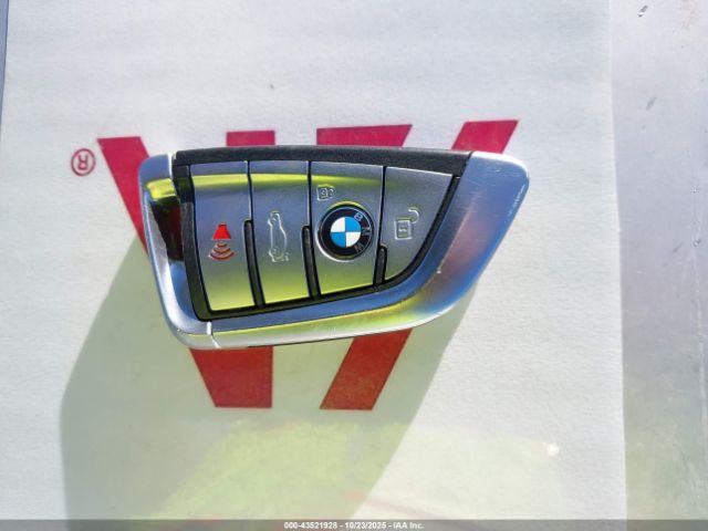 2019 BMW X4 5UXUJ5C54KLJ63091 Photo 10