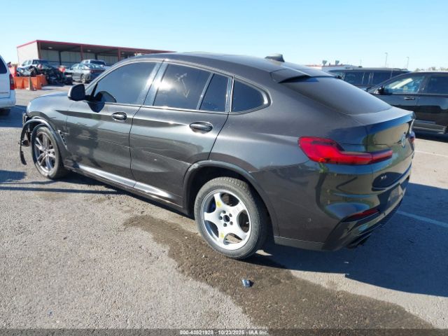2019 BMW X4 5UXUJ5C54KLJ63091 Photo 2