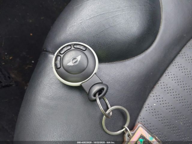 2008 MINI COOPER S CLUBMAN WMWMM33588TP70534 Photo 10
