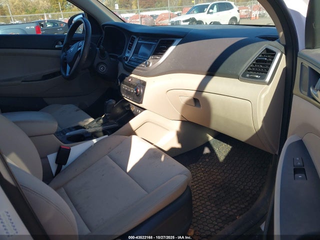 Aukcja sprzedaży 2017 Hyundai Tucson Se, vin: KM8J3CA41HU552508, numer aukcji: 43522168