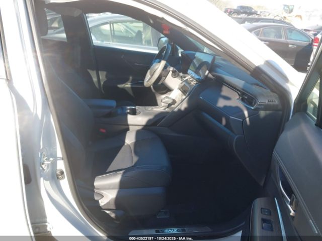 2023 TOYOTA VENZA JTEAAAAH1PJ146483 Photo 4