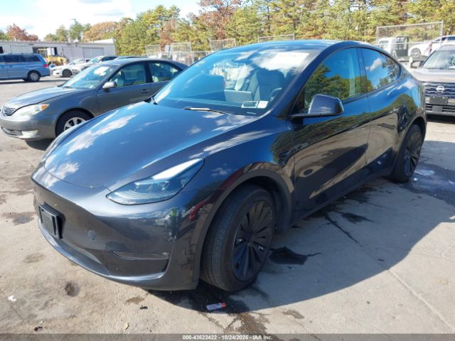 2024 TESLA MODEL Y 7SAYGDEE3RF037846 Photo 1