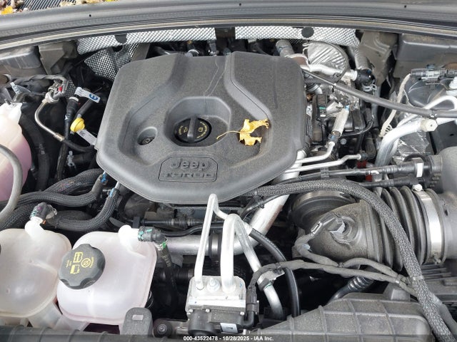 2023 JEEP GRAND CHEROKEE 4XE 1C4RJYB65PC588992 Photo 9