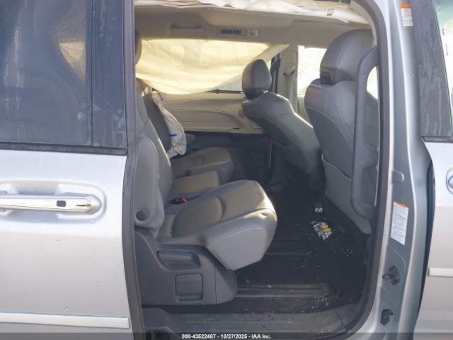 2021 TOYOTA SIENNA 5TDYRKEC2MS029736 Photo 7