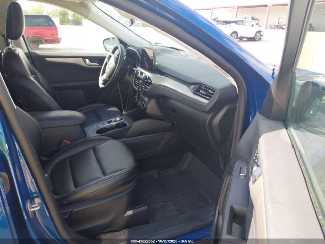 2022 FORD ESCAPE 1FMCU0KZ7NUB05563 Photo 4