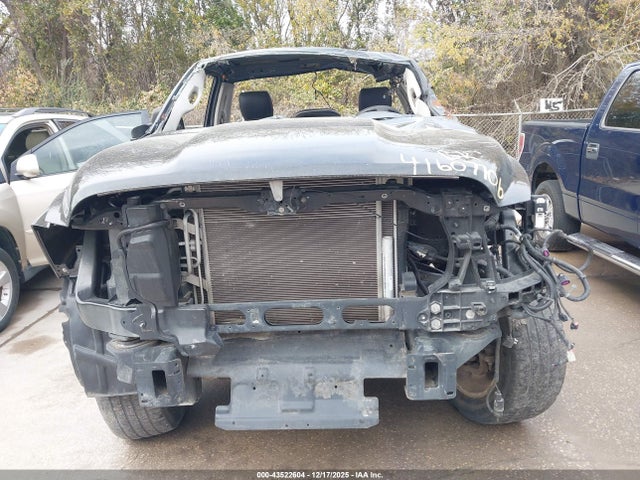 3C6JR6ATXKG500694 RAM 1500