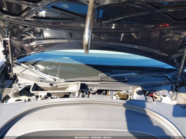 2025 TESLA MODEL 3 5YJ3E1EA5SF067199 Photo 9