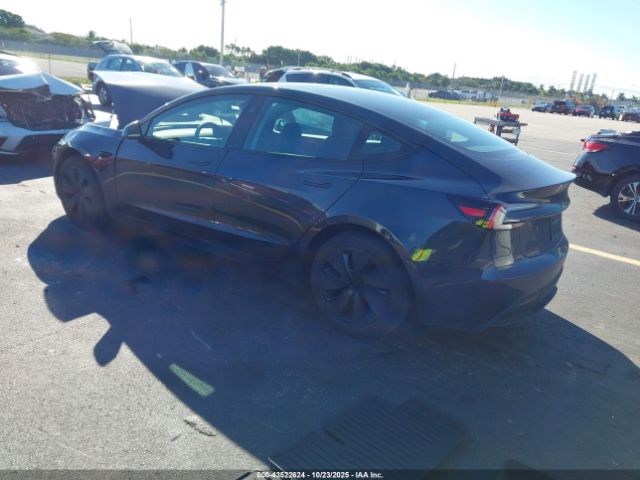 2025 TESLA MODEL 3 5YJ3E1EA5SF067199 Photo 2