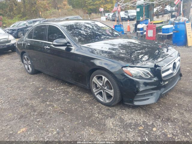 2019 MERCEDES-BENZ E 300 WDDZF4KB5KA530561