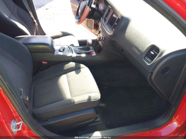 2019 DODGE CHARGER 2C3CDXBG9KH505106 Photo 4