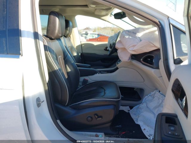 2022 CHRYSLER PACIFICA 2C4RC1GG9NR140634 Photo 4