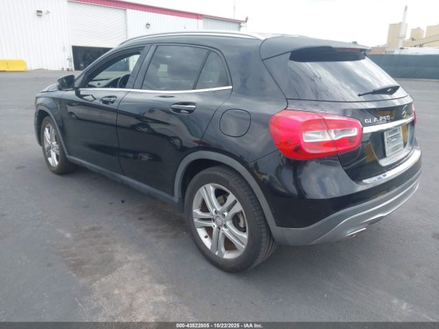 2016 MERCEDES-BENZ GLA 250 WDCTG4EB0GJ194229 Photo 2