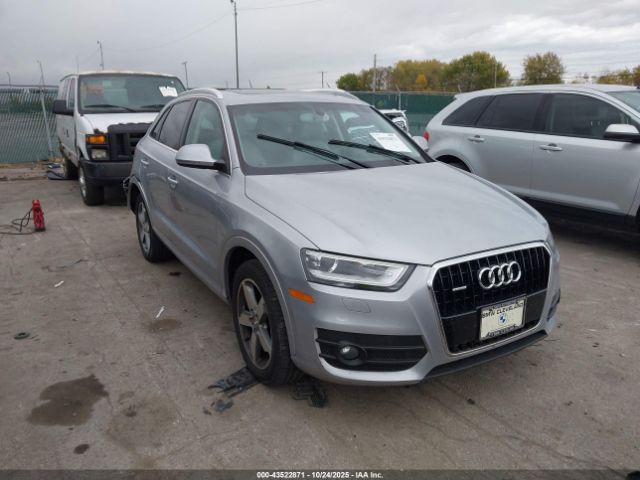 2015 AUDI Q3 WA1GFCFSXFR008452