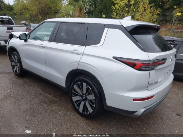 2025 MITSUBISHI OUTLANDER JA4J4VA84SZ016575 Photo 2