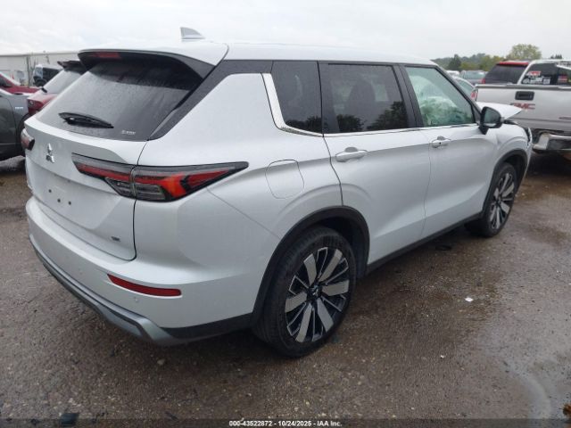 2025 MITSUBISHI OUTLANDER JA4J4VA84SZ016575 Photo 3