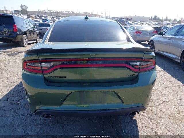 2C3CDXHGXNH139068 Dodge Charger Gt Rwd