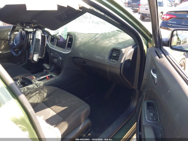 2C3CDXHGXNH139068 Dodge Charger Gt Rwd
