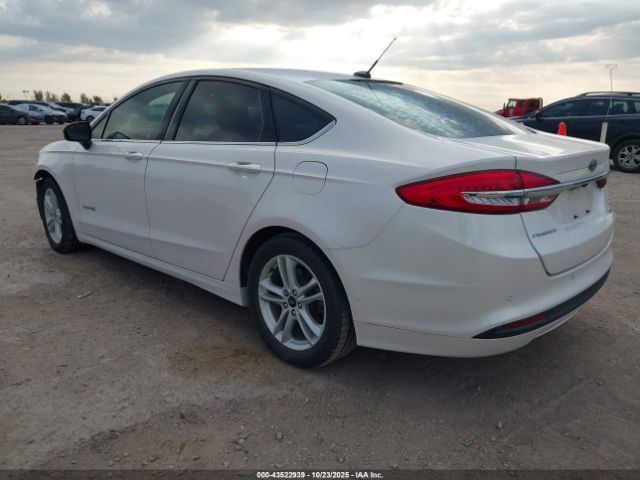 2018 FORD FUSION HYBRID 3FA6P0LU3JR274417 Photo 2