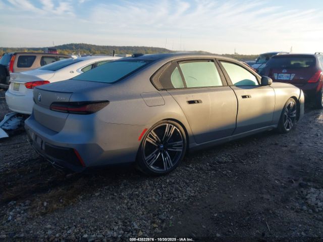 2024 BMW 760 WBA33EJ03RCS73099 Photo 3
