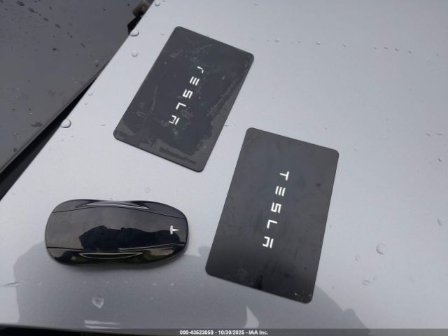 2026 TESLA MODEL Y 7SAYGDEE8TA387199 Photo 10