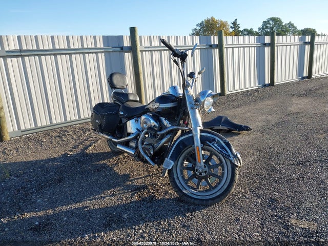 2003 HARLEY-DAVIDSON FLSTC 1HD1BJY133Y033953