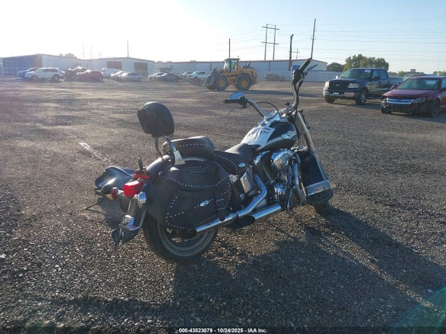 2003 HARLEY-DAVIDSON FLSTC 1HD1BJY133Y033953 Photo 3