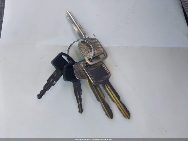 1999 CHEVROLET TRACKER 2CNBE18C2X6924158 Photo 10