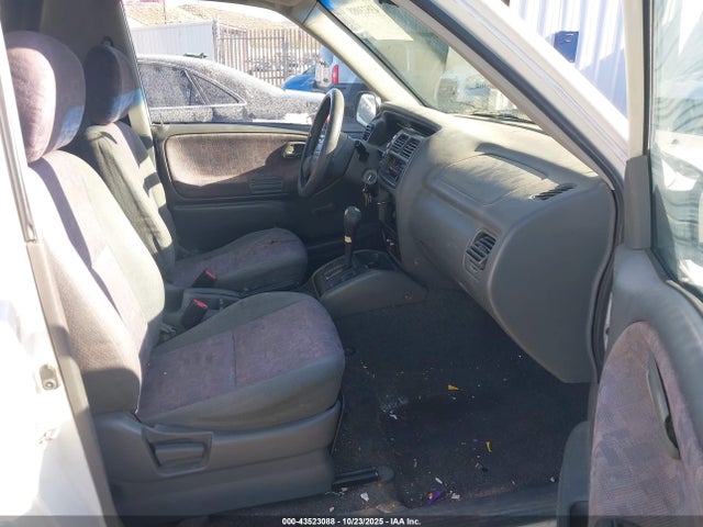 1999 CHEVROLET TRACKER 2CNBE18C2X6924158 Photo 4