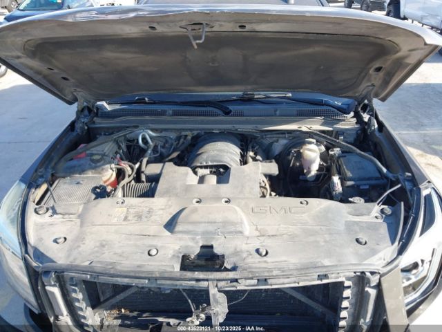 2016 GMC YUKON XL 1GKS1HKJ6GR252971 Photo 9