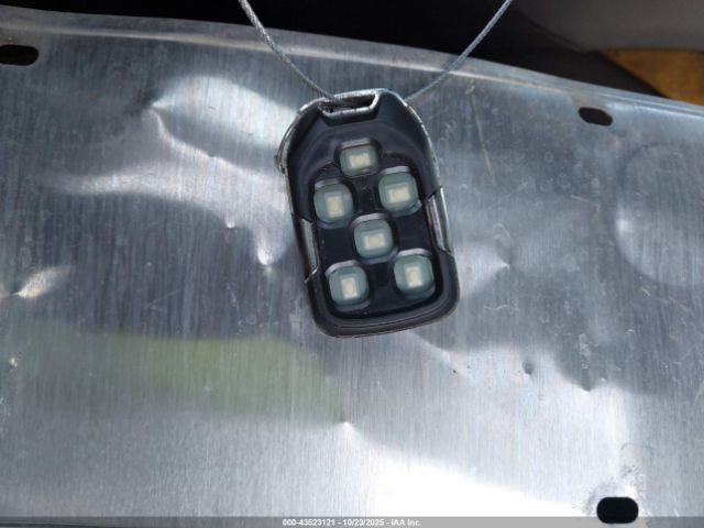 2016 GMC YUKON XL 1GKS1HKJ6GR252971 Photo 10