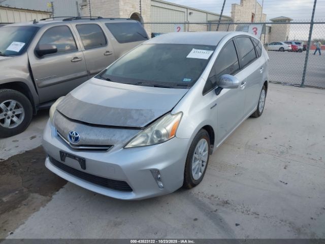 2013 TOYOTA PRIUS V JTDZN3EU3D3284735 Photo 1