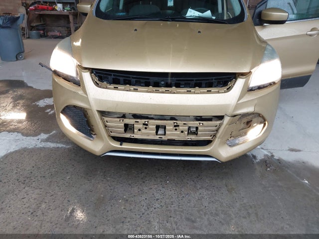 1FMCU9G90FUA93013 Ford ESCAPE SE