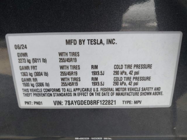 2024 TESLA MODEL Y 7SAYGDED8RF122821 Photo 8
