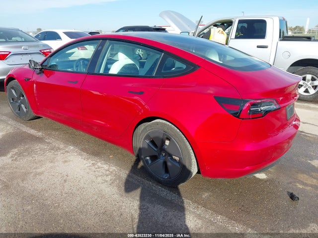2021 TESLA MODEL 3 5YJ3E1EA9MF908444 Photo 2
