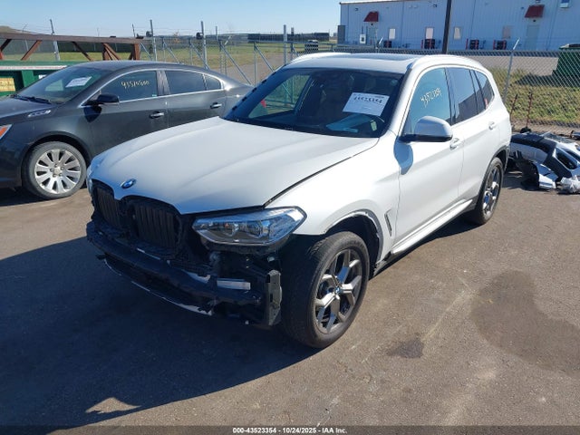 2021 BMW X3 5UXTY5C05M9E25263 Photo 1
