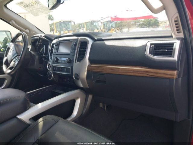 2016 NISSAN TITAN XD 1N6BA1F48GN513237 Photo 4