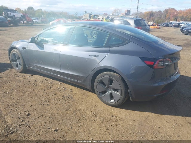 2023 TESLA MODEL 3 5YJ3E1EA2PF403141 Photo 2