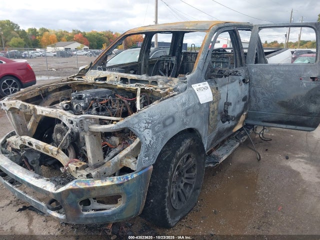 Продажа на аукционе авто 2019 Ram 2500 Big Horn  4x4 6'4 Box, vin: 3C6UR5DL5KG649159, номер лота: 43523620