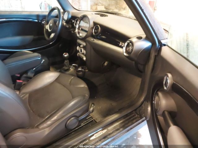 2009 MINI JOHN COOPER WORKS WMWMF93529TF96428 Photo 4
