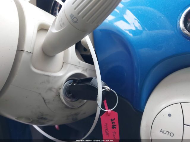 2016 FIAT 500 3C3CFFKRXGT144828 Photo 10