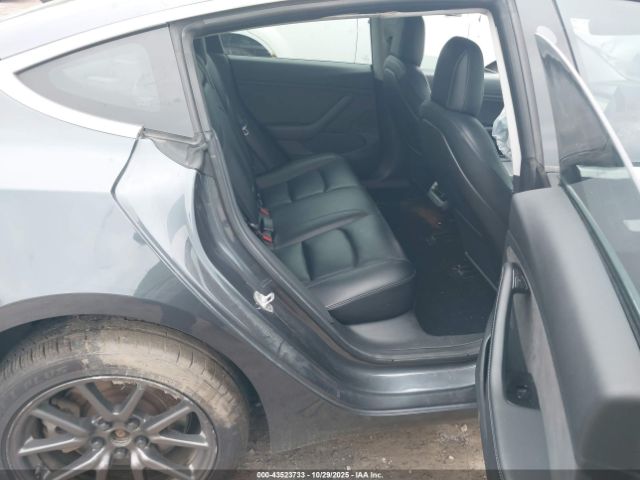 2018 TESLA MODEL 3 5YJ3E1EBXJF114086 Photo 7