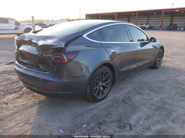 2019 TESLA MODEL 3 5YJ3E1EA0KF298348 Photo 3