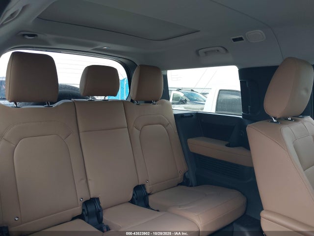 2025 LAND ROVER DEFENDER SALEJFEU4S2406588 Photo 7