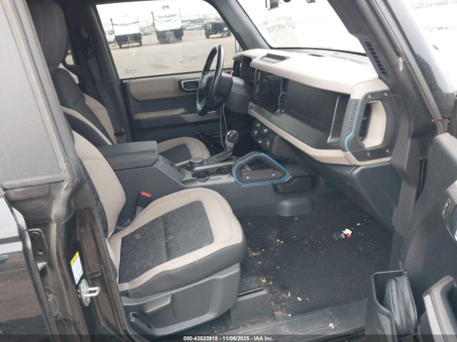 2023 FORD BRONCO 1FMEE5DP2PLB65192 Photo 4