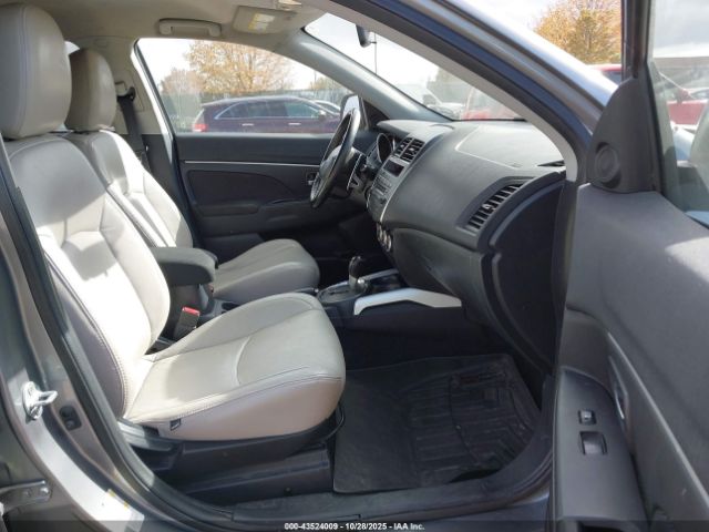 2011 MITSUBISHI OUTLANDER SPORT JA4AP4AU0BZ011727 Photo 4