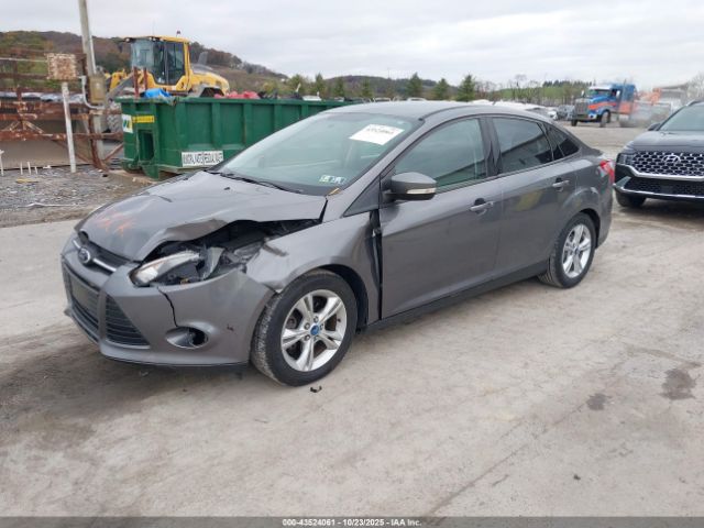 2014 FORD FOCUS 1FADP3F22EL151876 Photo 1