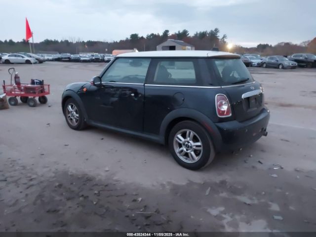 2013 MINI HARDTOP WMWSU3C56DT687198 Photo 2
